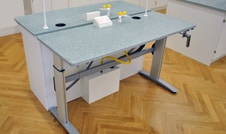 height adjustable tables