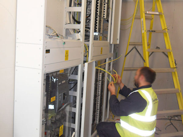 electrical installation for a laboratory