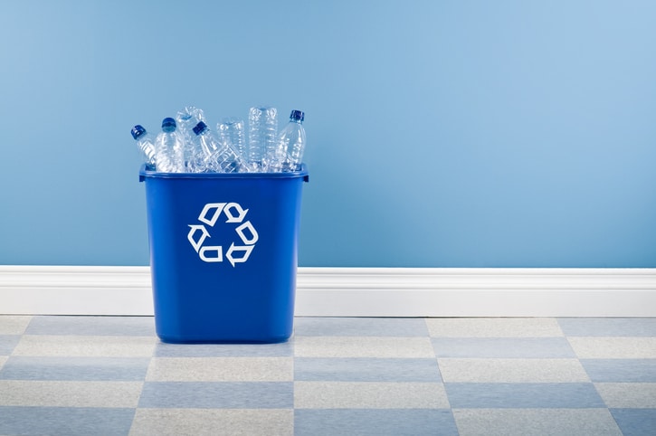 use of plastic in the workplace